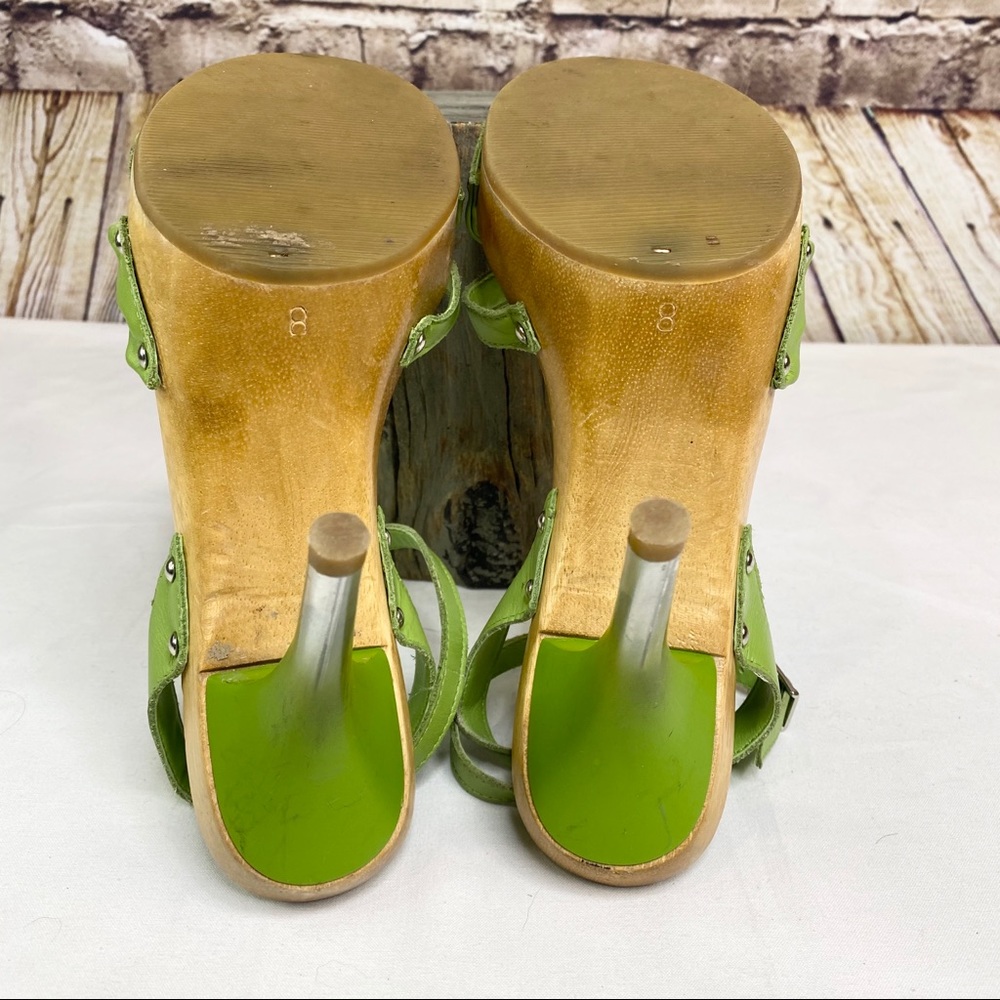 MIA WRAP AROUND WOOD PLATFORM STRAPPY SANDAL - Picture 7 of 7